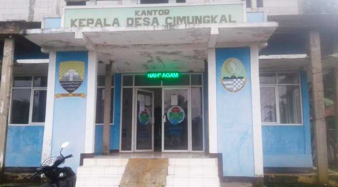 Seorang Aparat Desa Menumpahkan Kekesalannya Kepada Penyandang ODP