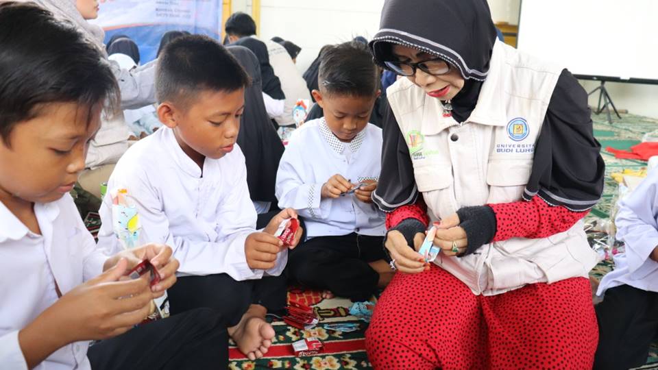 RPK Bagikan 1000 Tumbler Gratis dan Penyuluhan Kesehatan