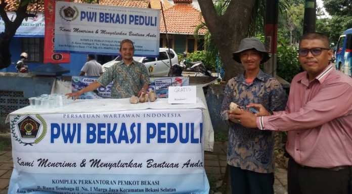 PWI Bekasi Peduli