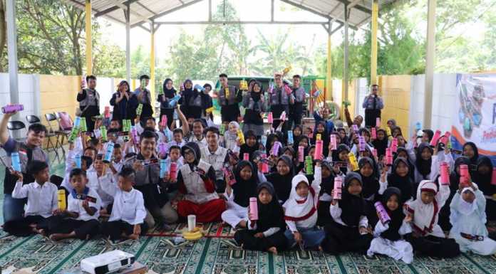 Gerakan 1000 Tumbler