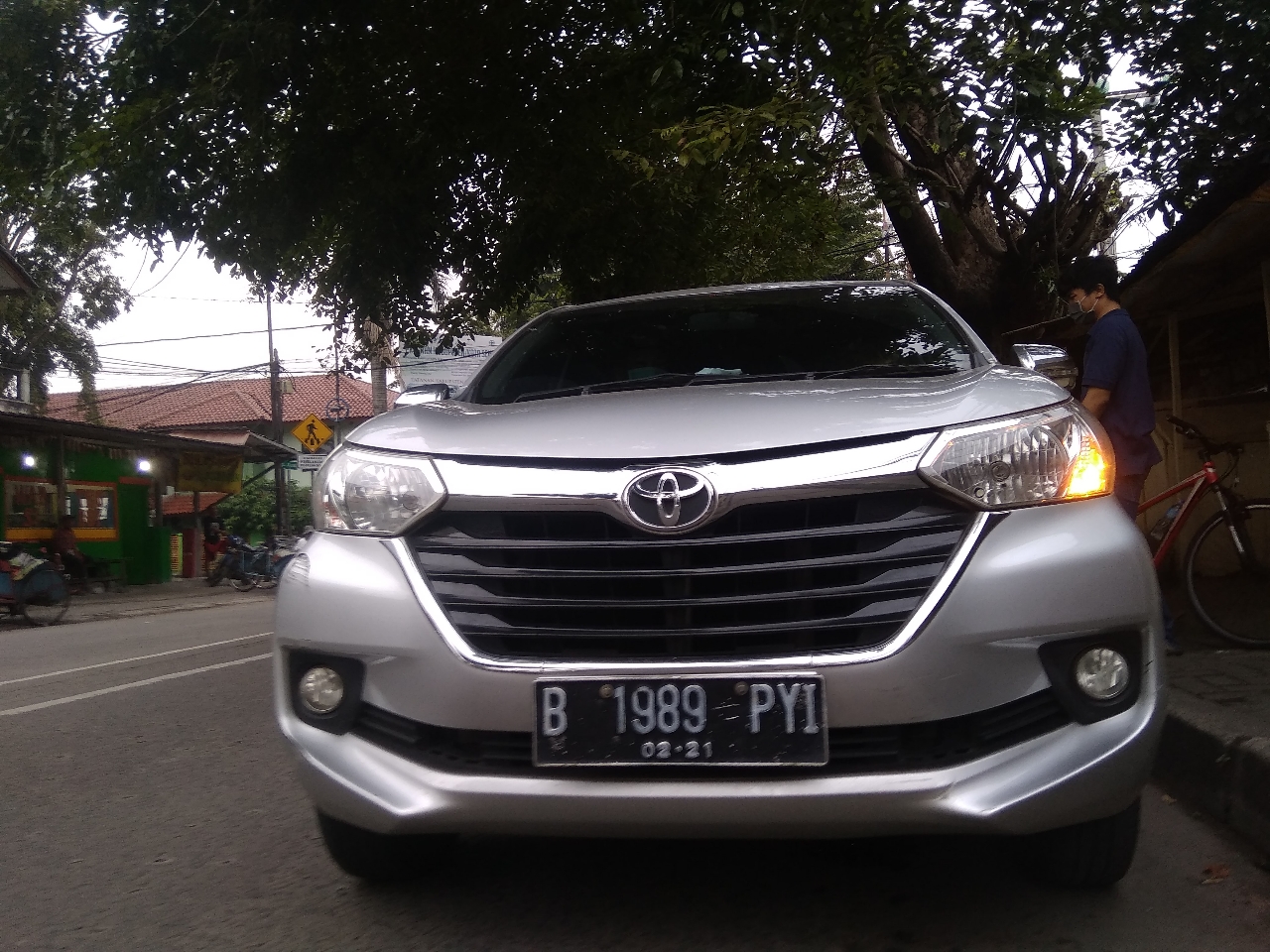 Surya Mahendra Prihatin ke Warga yang Terdampak Covid-19