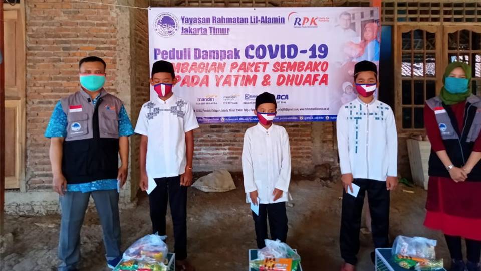 Bantu Yatim Duafa Terdampak Covid-19, RPK Bagikan Paket Sembako