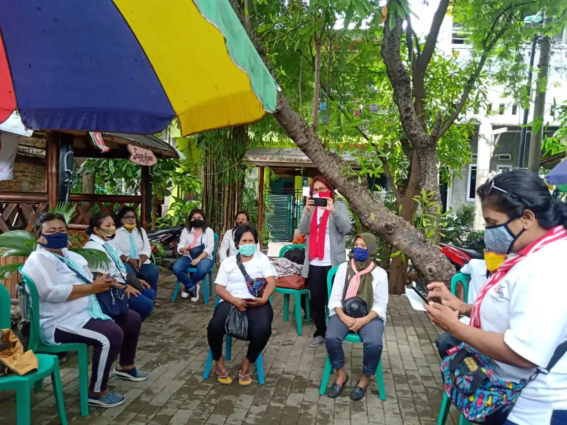 Ketua DPD DKI Jakarta Gercin, Blusukan Berikan Bansos Terdampak Covid-19