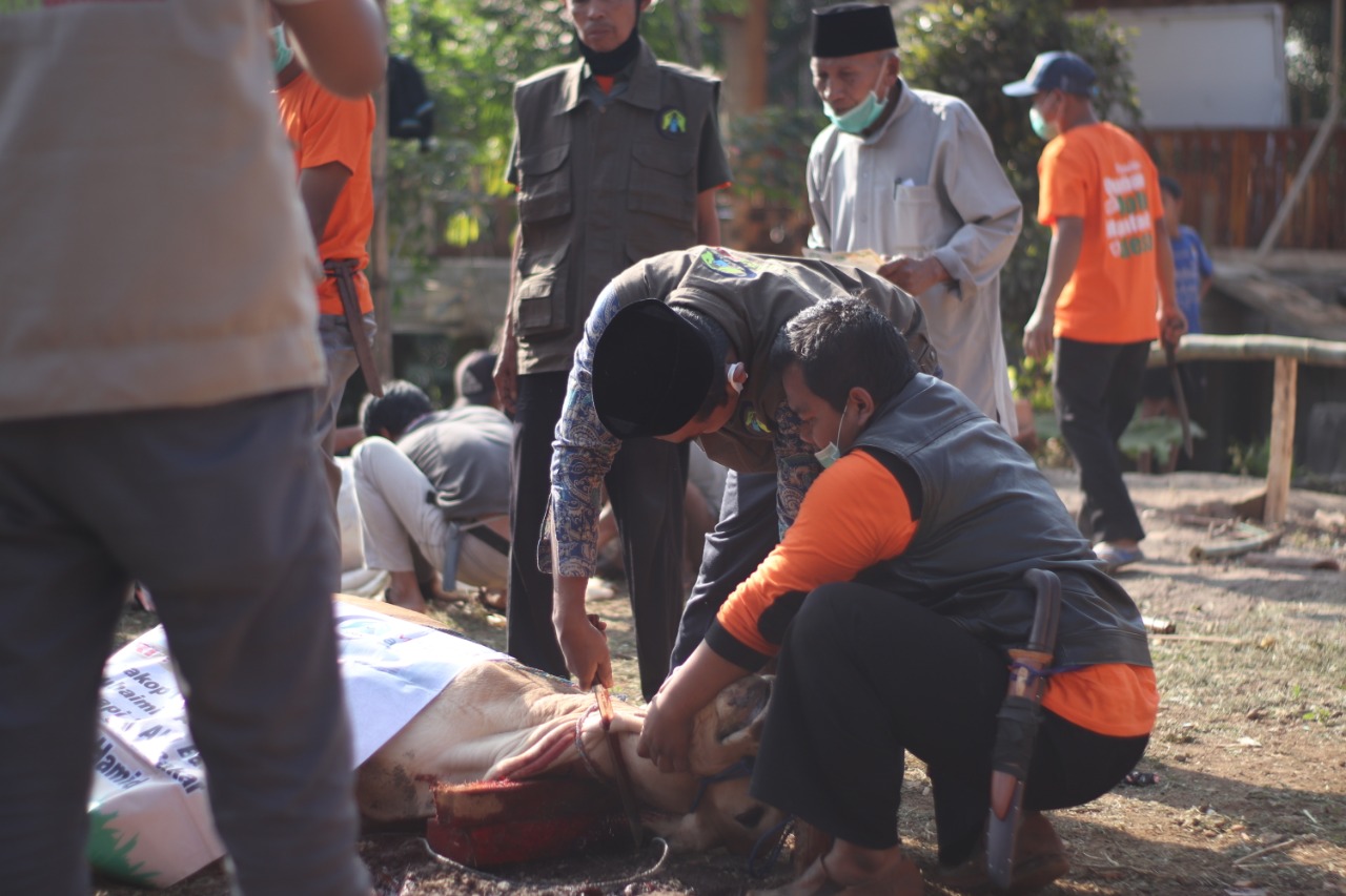 Doa Harapan Sella, saat Gelaran Pemotongan Hewan Qurban di Yayasan Mandiri Amanah